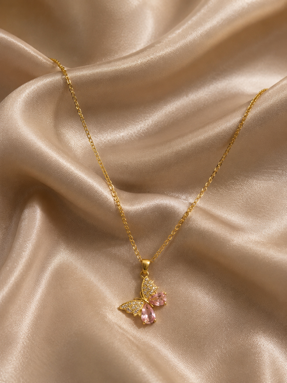 Collier papillon pierres rose