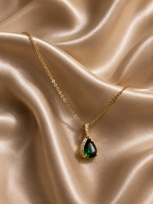 Collier pierre émeraude